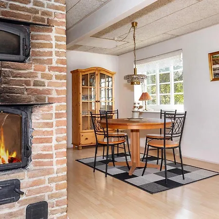 Dom wakacyjny 10 Person In Fur-by Traum Fur