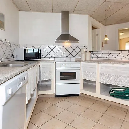 Dom wakacyjny 10 Person In Fur-by Traum