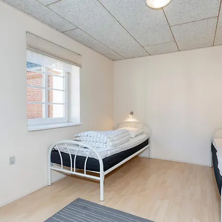 10 Person In Fur-by Traum Dom wakacyjny Fur