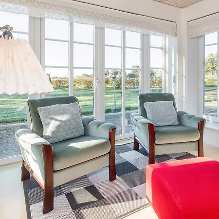 10 Person In Fur-by Traum Dom wakacyjny