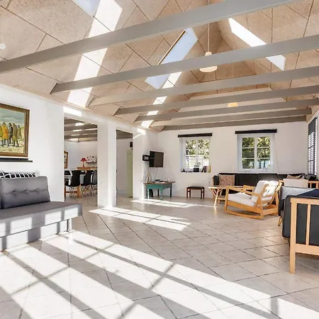 Dom wakacyjny 10 Person In Fur-by Traum Fur